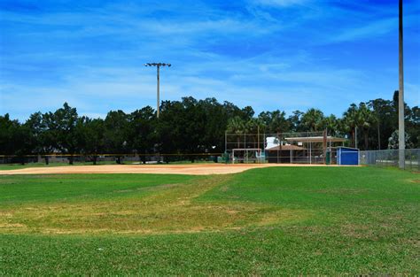 hoyt field gulfport fl.